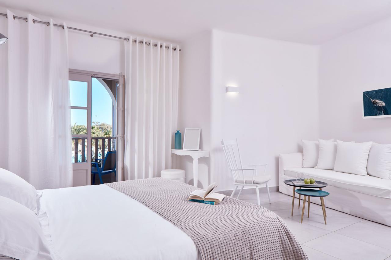 Santo Miramare Beach Resort Περίσσα Εξωτερικό φωτογραφία